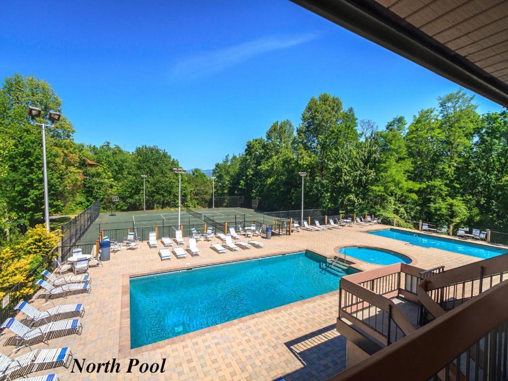 Great Expectations, 3 Bedrooms, Fireplace, Pool Table, Hot Tub, Sleeps 10 개틀린버그 외부 사진